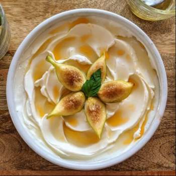 Regular Labneh Honey