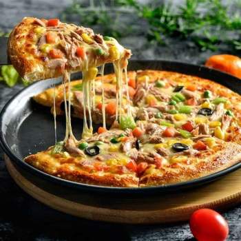 Regular Mixed Cheese Pizza