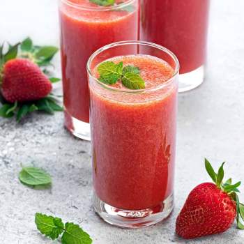 Medium Strawberry Juice